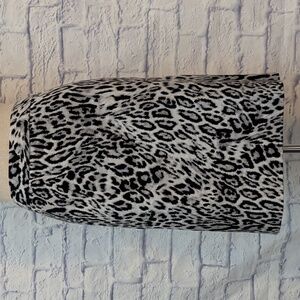 Worthington Black & White Cheetah Print Pencil Skirt Size 10